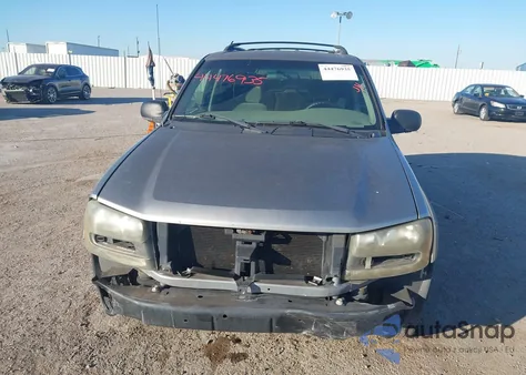 2002 Chevrolet Trailblazer Ls z USA, uszkodzony, nr VIN 1GNDS13S222225680